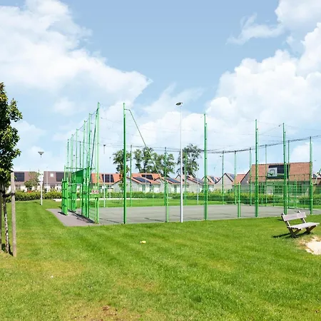 In With Garden & Parking, Cleaning Included Koksijde