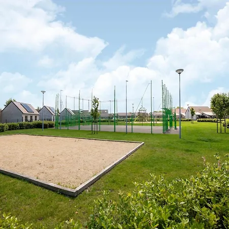 Holiday home Cosy Polder House On Westhinder Domain, Cleaning Included *