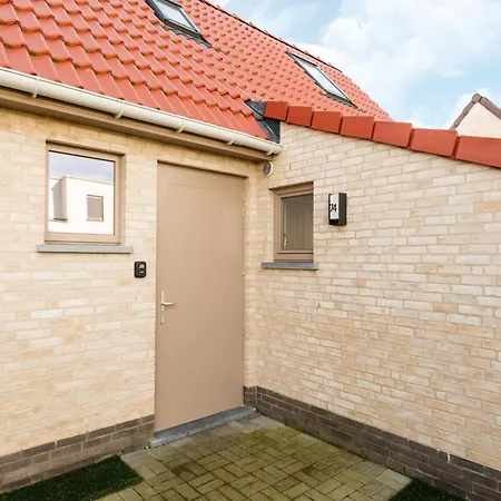 Holiday home Cosy Polder House On Westhinder Domain, Cleaning Included