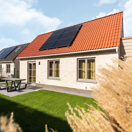 Cosy Polder House On Westhinder Domain, Cleaning Included Koksijde